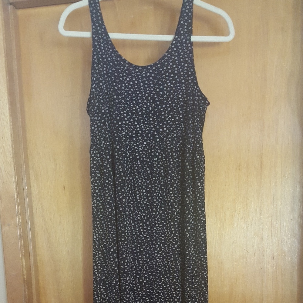 Motherhood dress size M